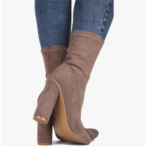 Cape Robbin Taupe Color Ankle Boots for Women Chunky Block Heels Booties Size 7 - Picture 2 of 16